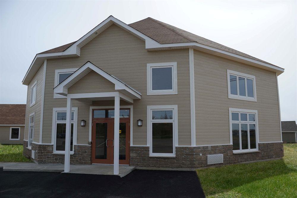 Villegiature Deux Rivieres Resort Tracadie Exterior photo