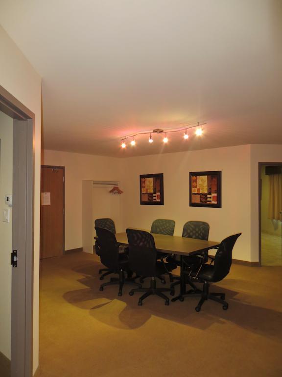Villegiature Deux Rivieres Resort Tracadie Room photo