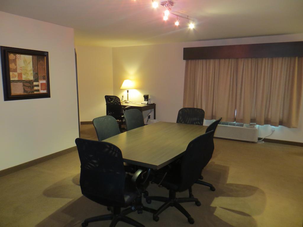 Villegiature Deux Rivieres Resort Tracadie Room photo