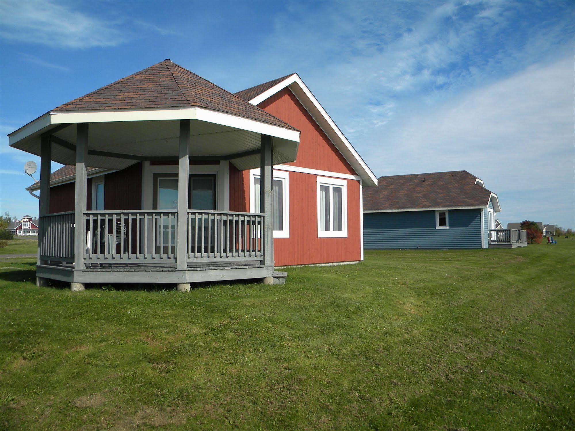 Villegiature Deux Rivieres Resort Tracadie Exterior photo